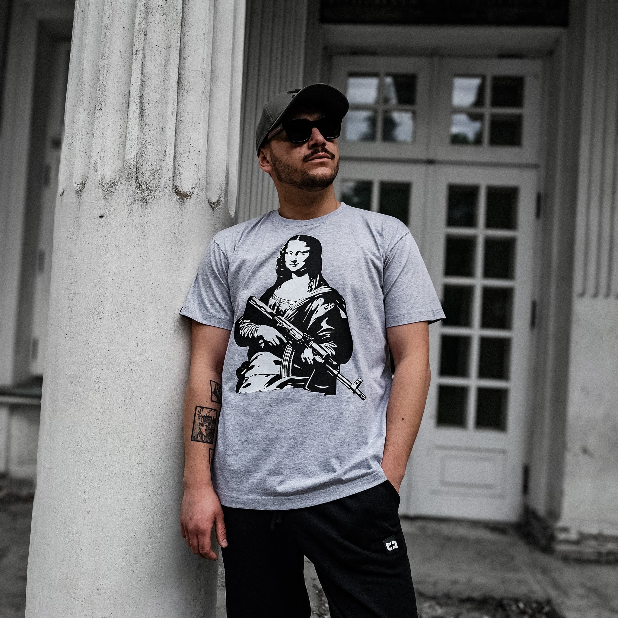 T-shirt Modern Warfare Lisa - Image 4