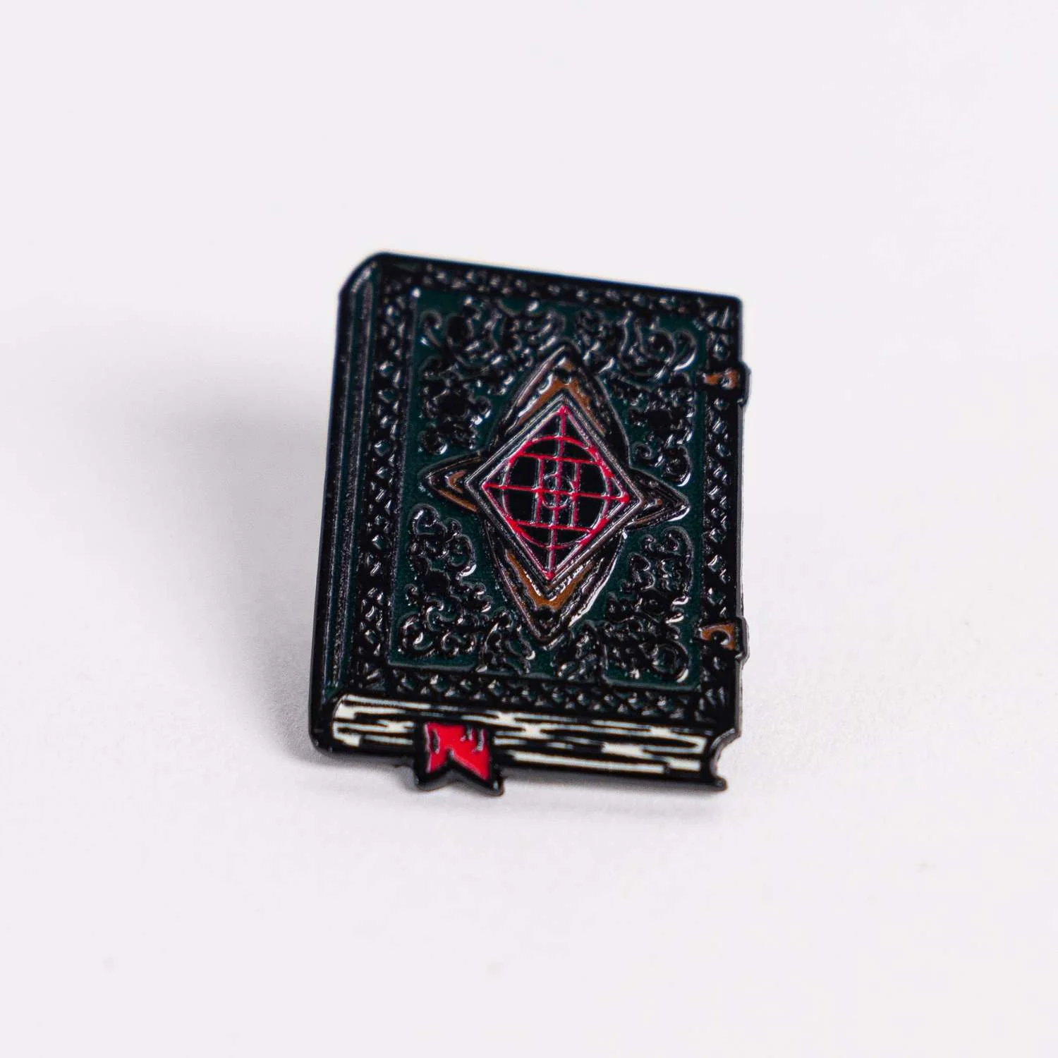 The Thaumaturge's Grimoire Pin - Image 4